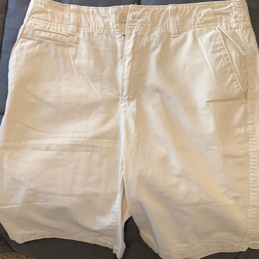 Khaki shorts